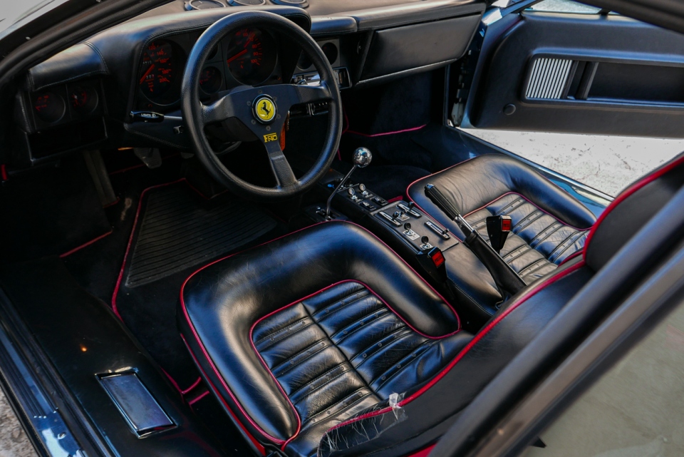 1977 FERRARI 512 BB