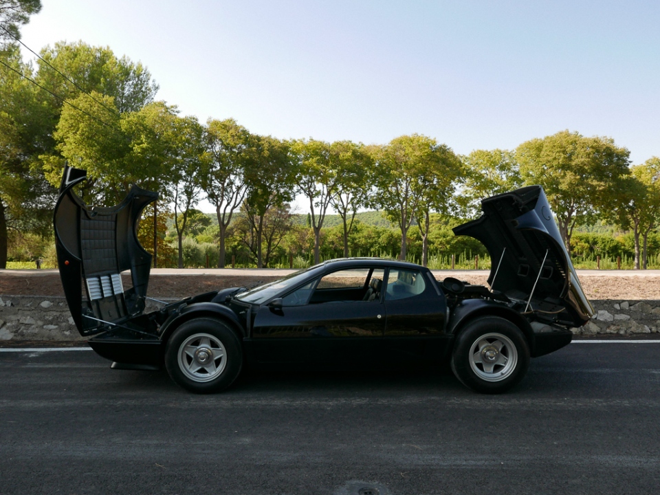 1979 FERRARI 512 BB 1979 FERRARI 512 BB
