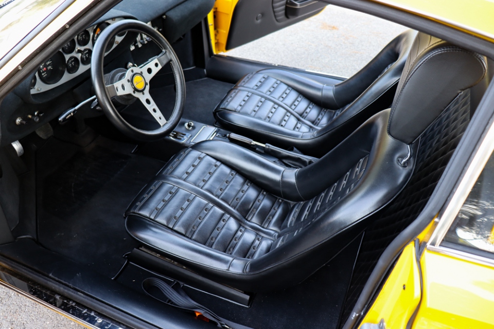 1972 FERRARI Dino 246 GT 1972 FERRARI Dino 246 GT