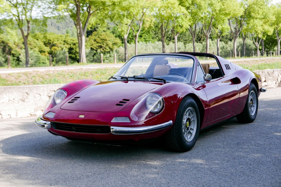 1973 FERRARI Dino 246 GTS 