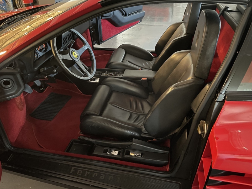 1990 FERRARI Testarossa 1990 FERRARI Testarossa