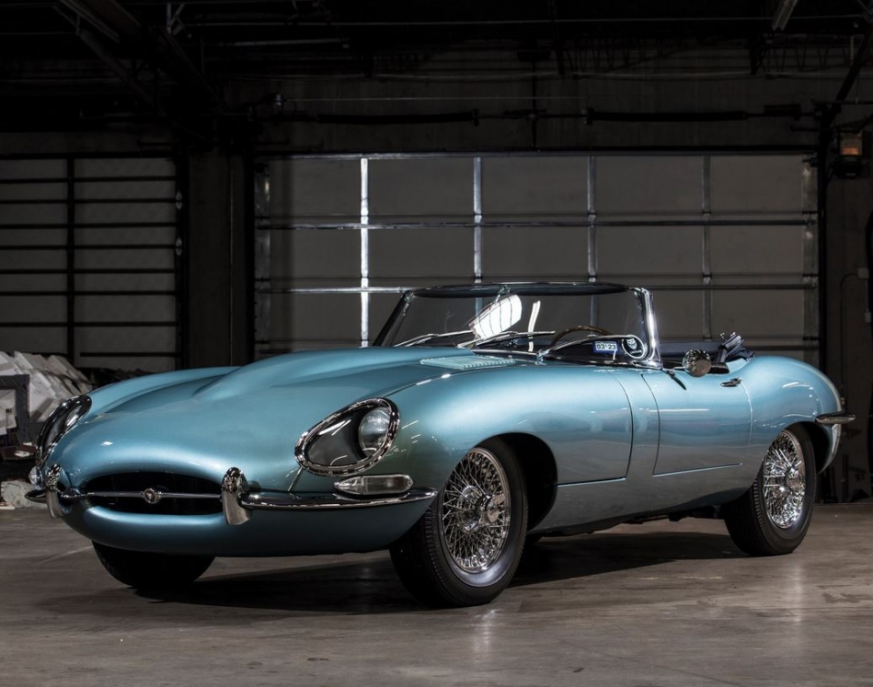 1967 JAGUAR E-Type Series 1 4.2L Roadster 1967 JAGUAR E-Type Series 1 4.2L Roadster