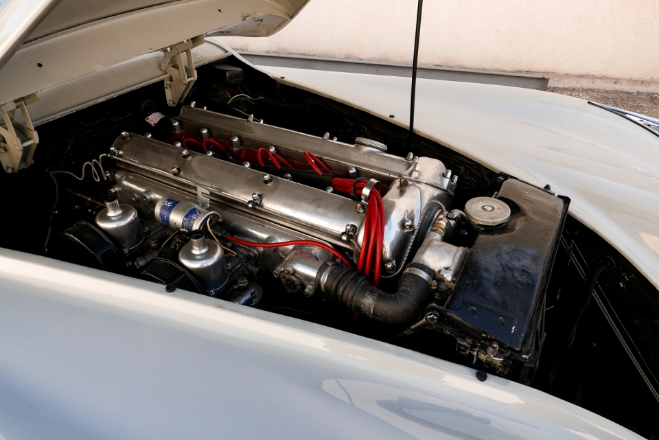 1952 JAGUAR XK 120 OTS