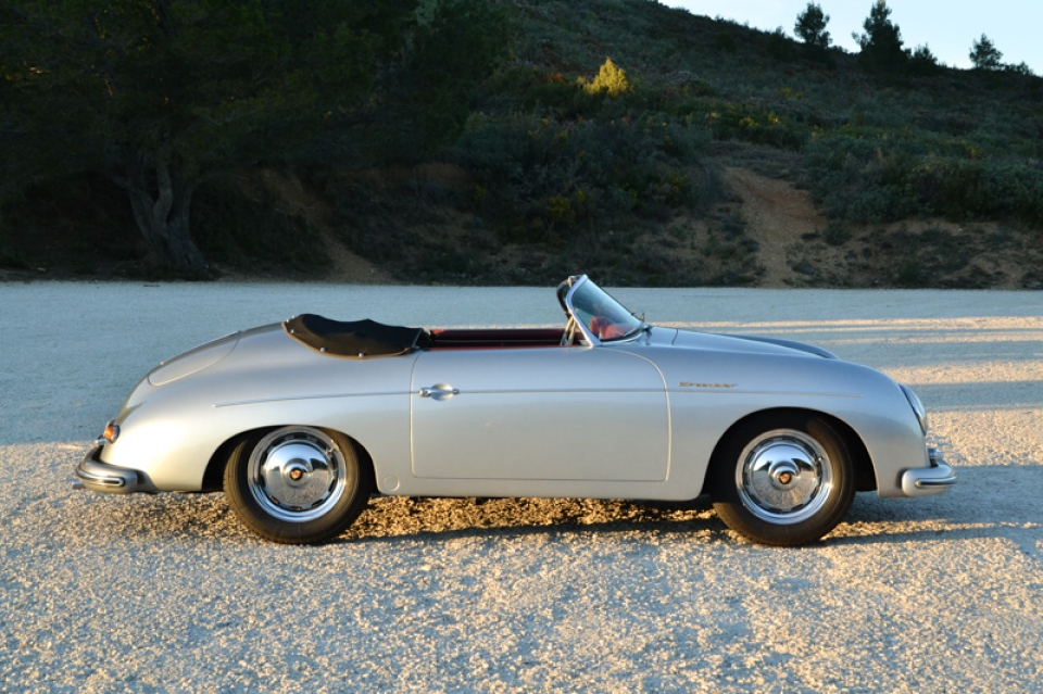 1957 PORSCHE 356A T2 1600 Speedster 1957 PORSCHE 356A T2 1600 Speedster