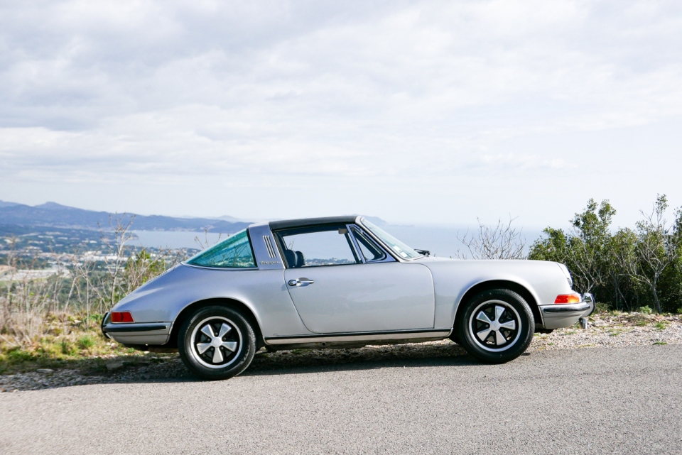 1970 PORSCHE 911 2.2L 1970 PORSCHE 911 2.2L